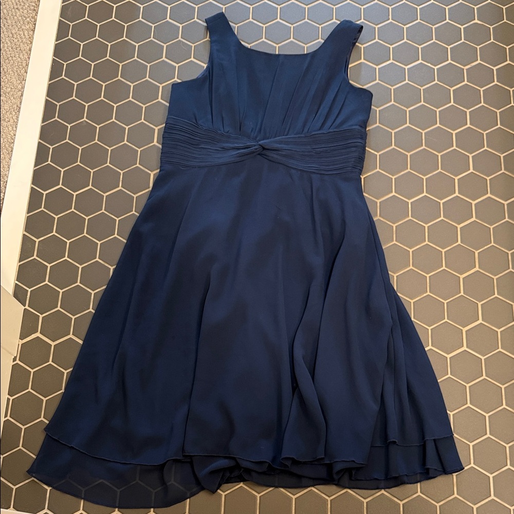 Amazon Navy Blue Sleeveless Chiffon Knee-Length Dress